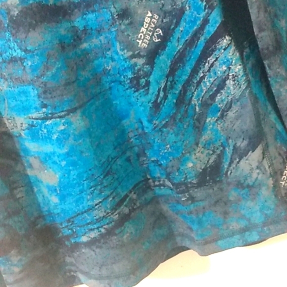 REALTREE ASPECT FISHING REVERSIBLE PERFORMANCE LONG SLEEVE TEE SHIRT SIZ… - Picture 5 of 10